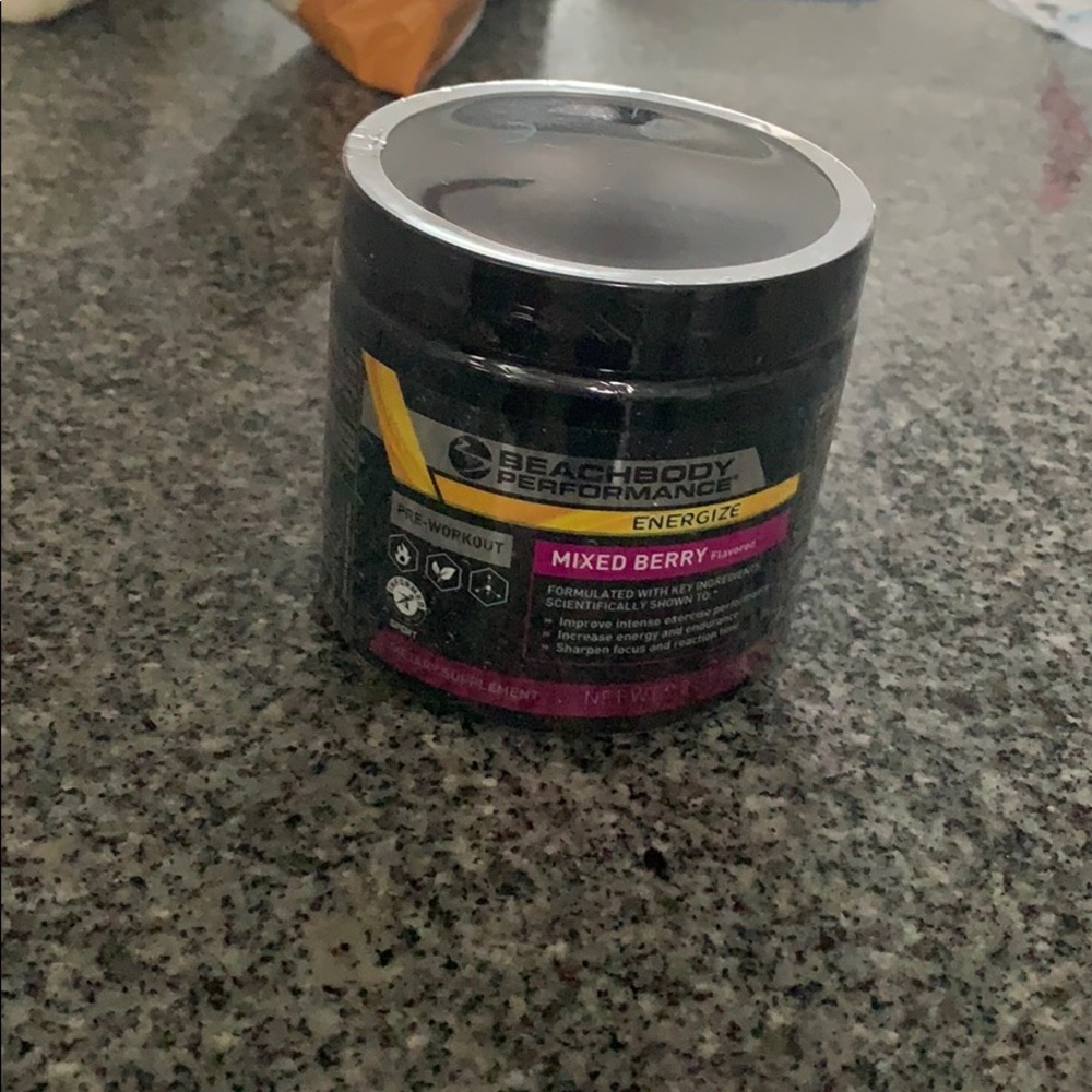 Beachbody energize mixed berry